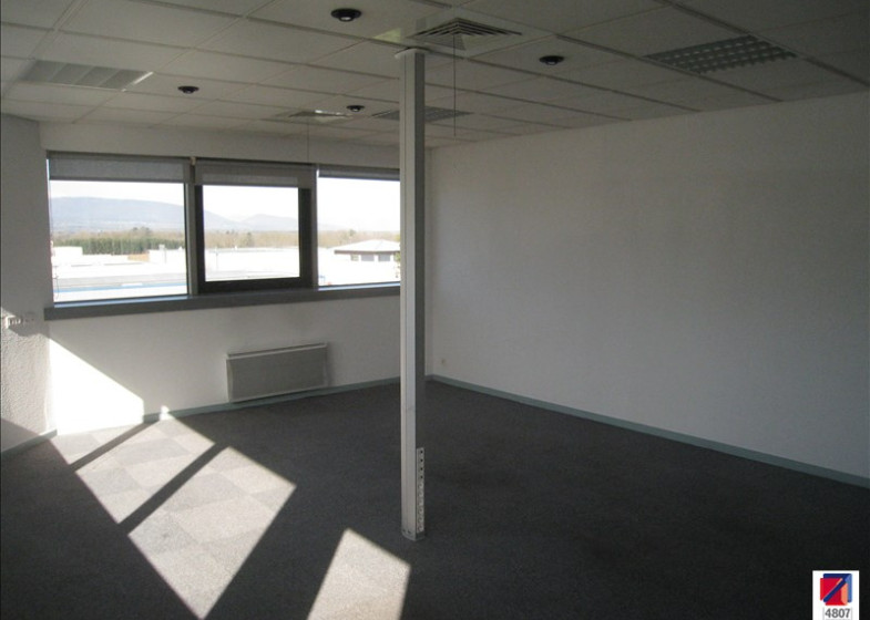 Local à louer à Saint Pierre En Faucigny