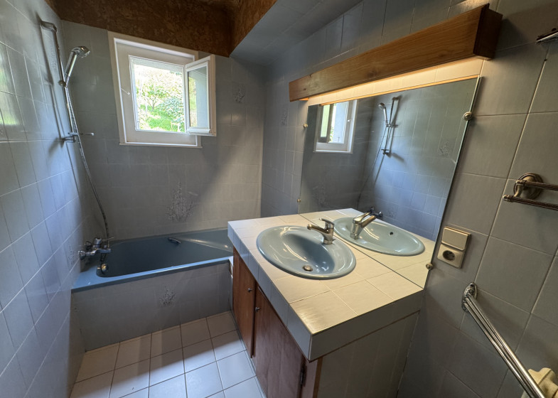 Maison T6 à vendre à Marignier