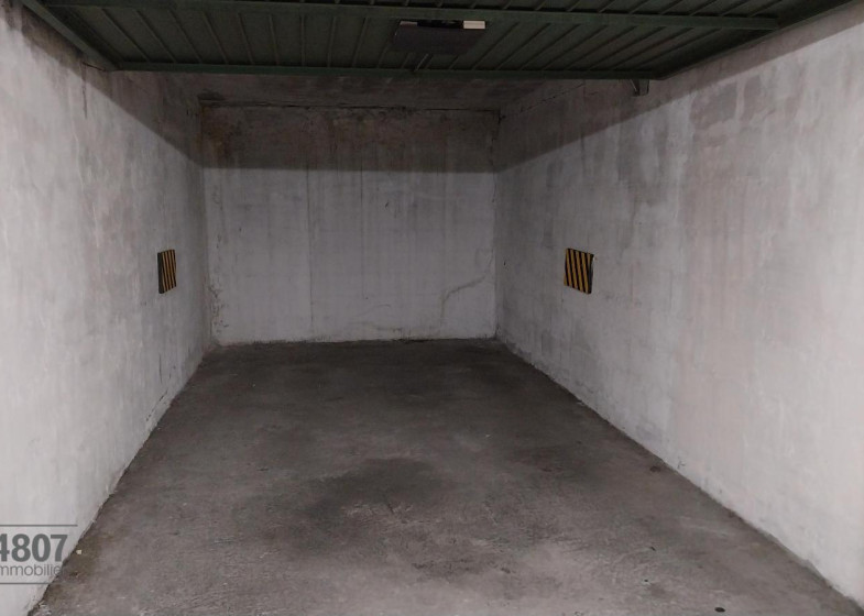 Parking à louer à Annemasse