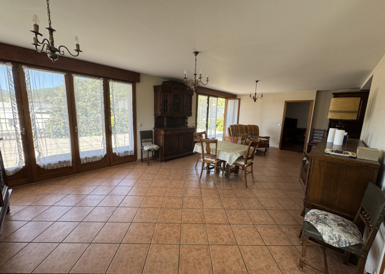 Local à vendre à Cluses