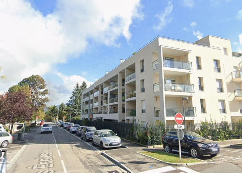 Parking à louer à Reignier Esery