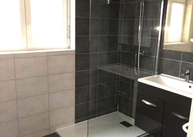 Appartement T3 à louer à Marignier