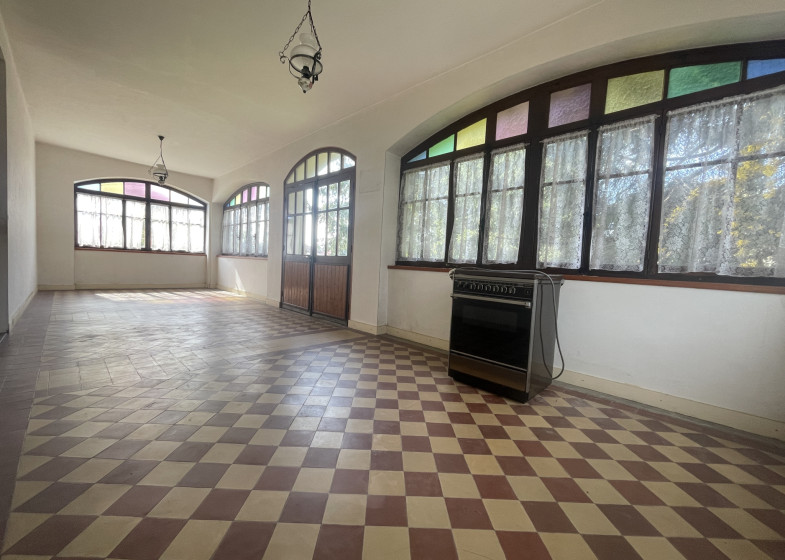 Maison T10 à vendre à Bonneville