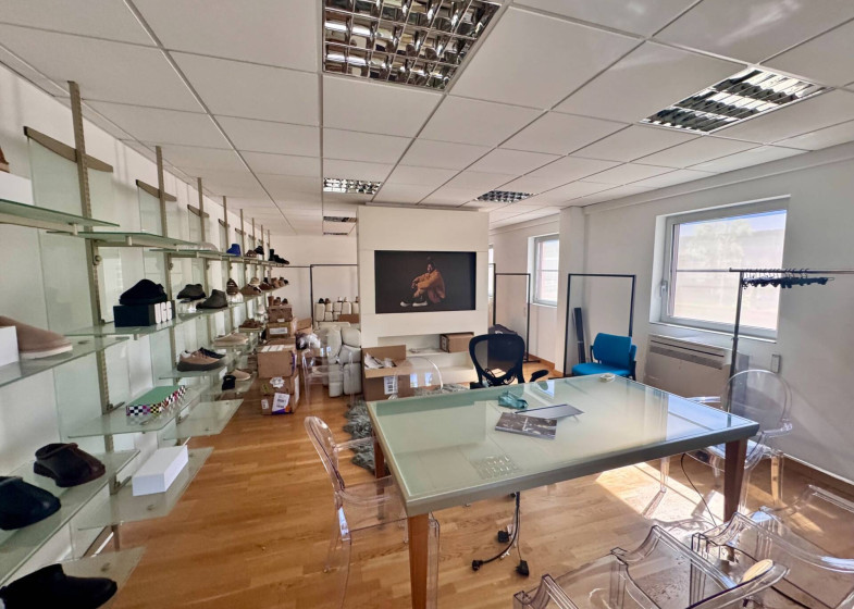 Local à louer à Annecy