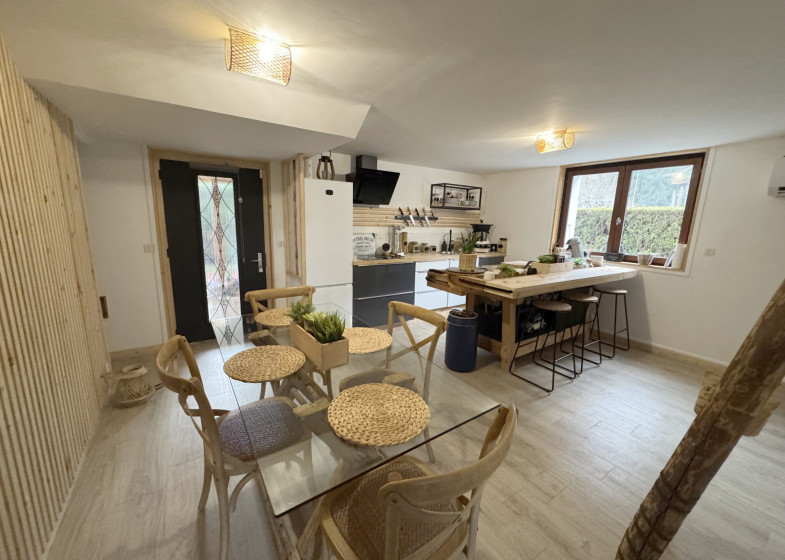 Maison T7 à vendre à Magland