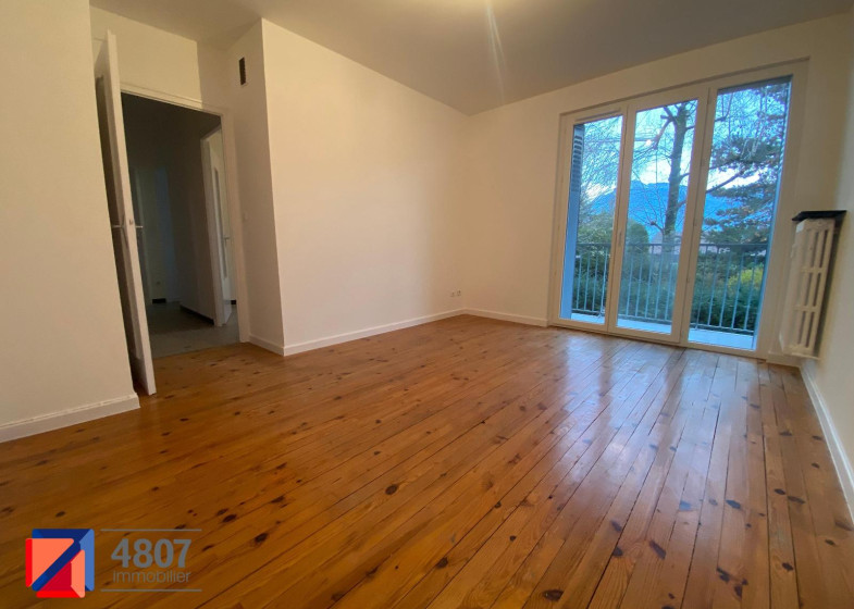 Appartement T0 à louer à La Roche Sur Foron