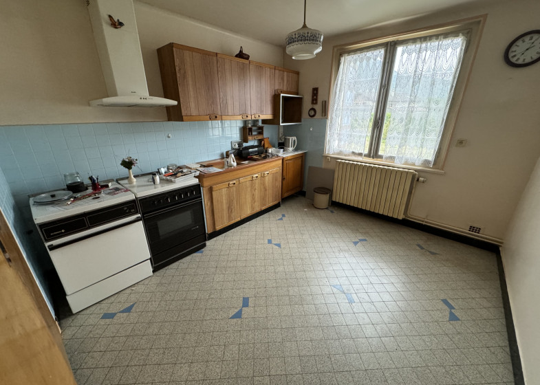 Maison T7 à vendre à Thyez