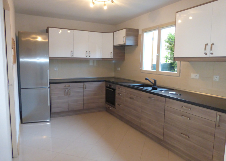 Maison T5 à vendre à Bonne