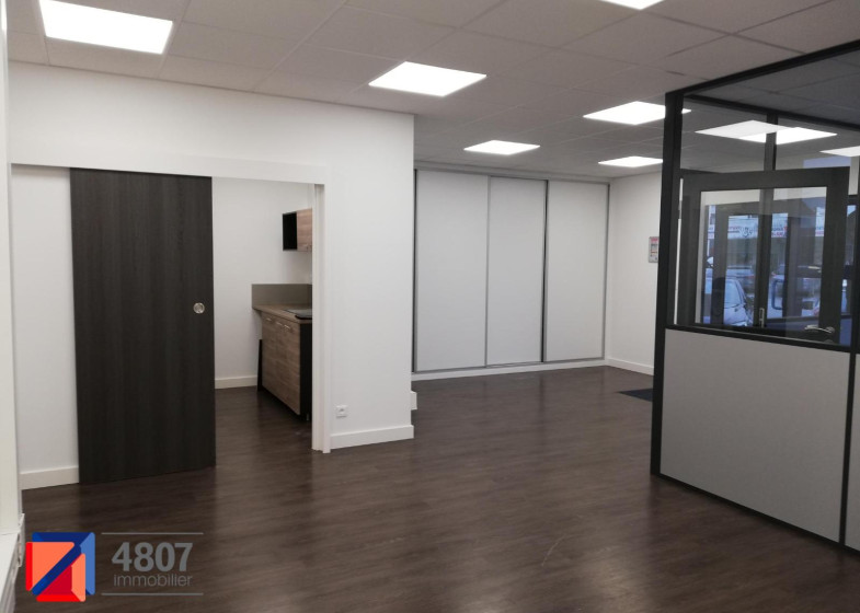 Local à louer à Cluses