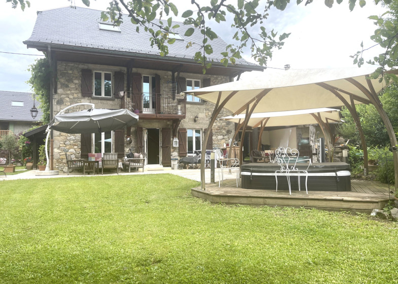 Maison T7 à vendre à Choisy