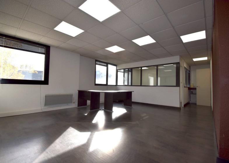 Local à louer à Cran Gevrier