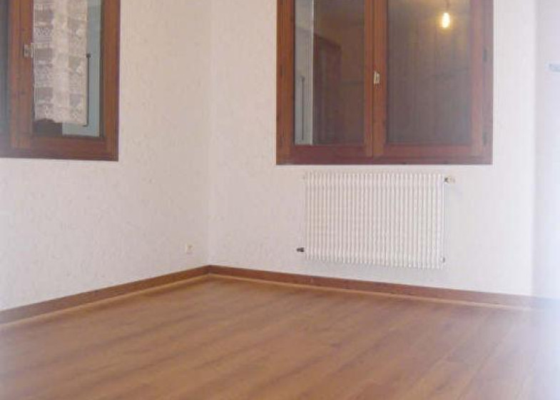 Appartement T3 à louer à Cluses