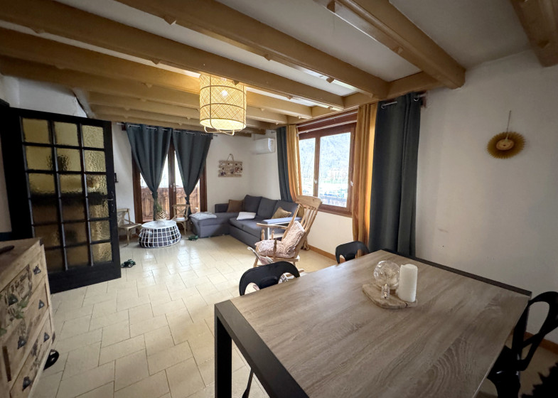 Maison T7 à vendre à Magland