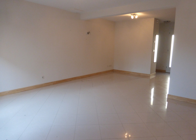 Maison T5 à vendre à Bonne