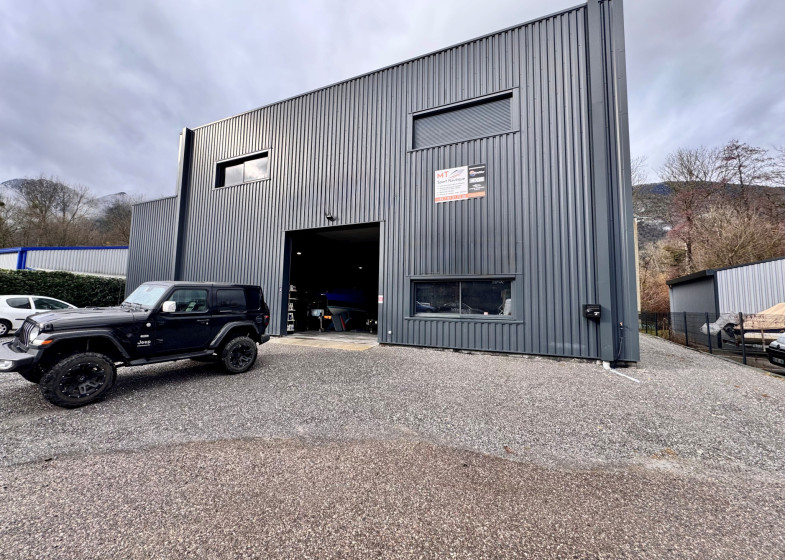 Local à louer à Lathuile