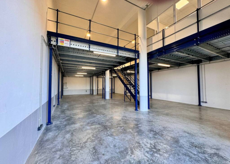 Local à louer à Poisy