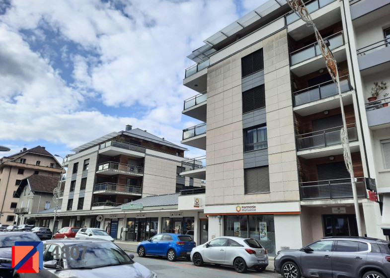 Parking à louer à Cluses