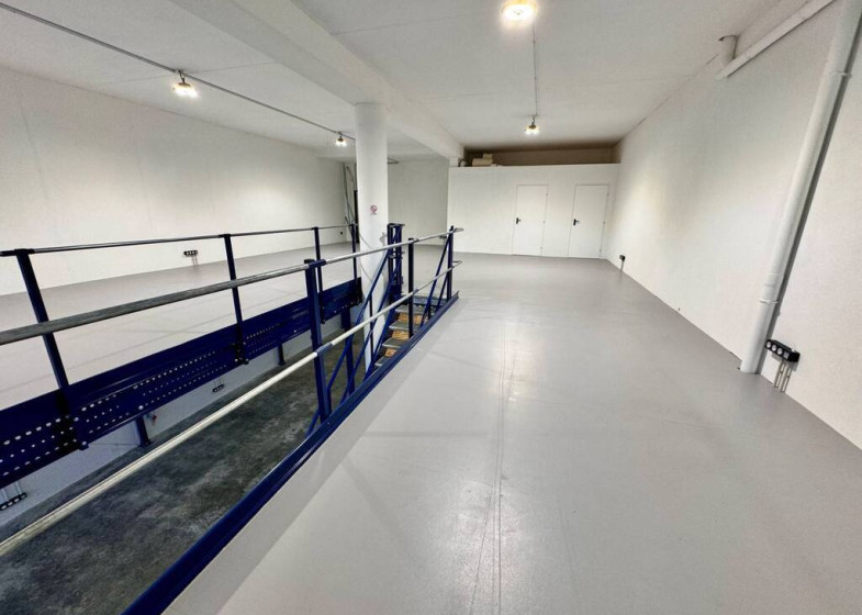 Local à louer à Poisy