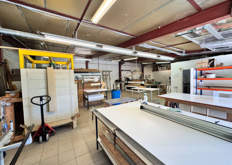 Local à vendre à Saint Martin Bellevue