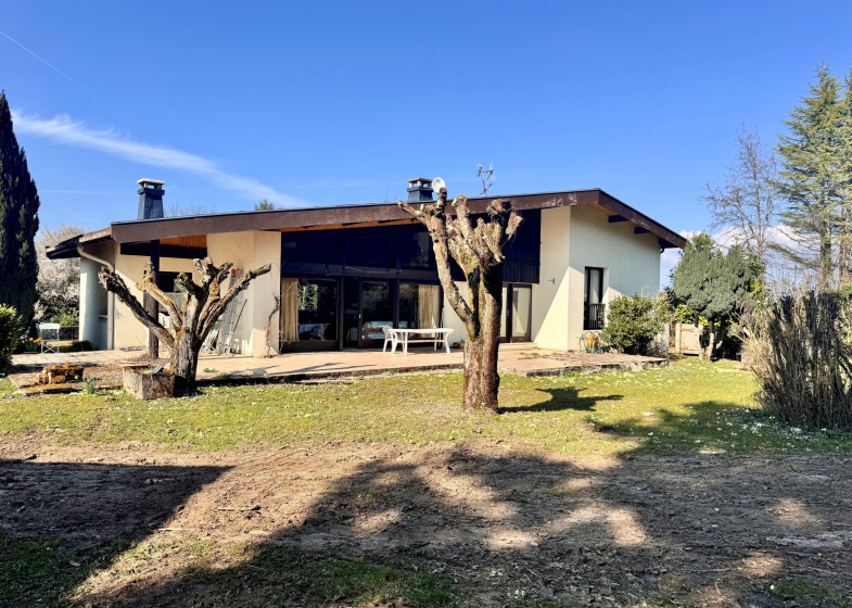 Maison T5 à vendre à Quintal