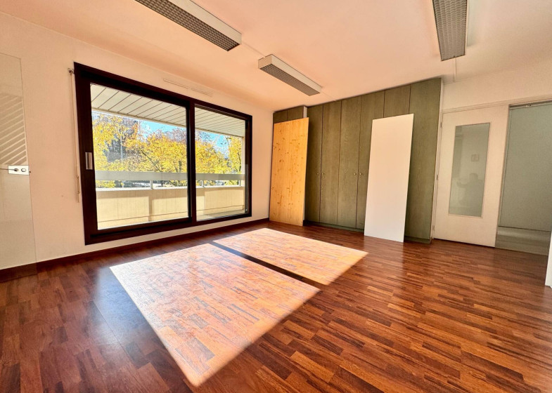 Local à louer à Annecy