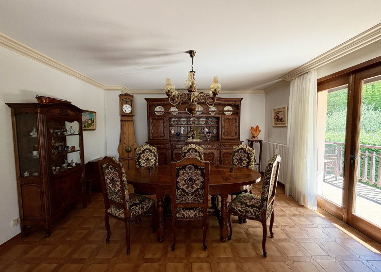 Maison T4 à vendre à Ayse