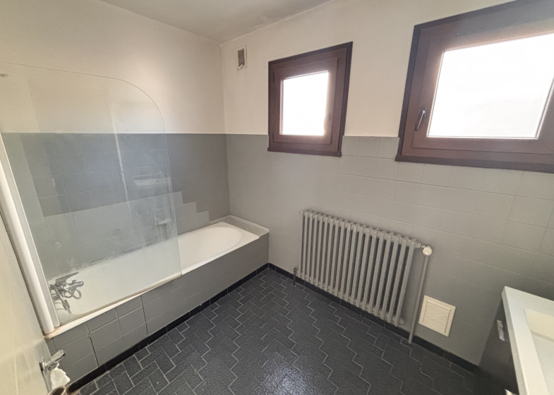 Appartement T3 à vendre à Cluses