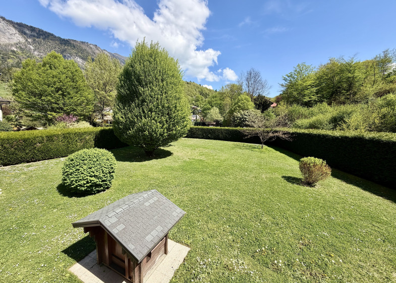 Maison T4 à vendre à Ayse