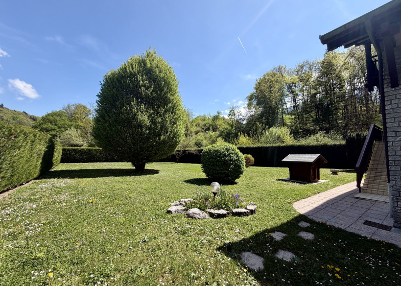 Maison T4 à vendre à Ayse