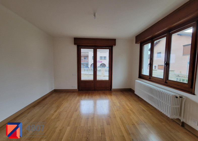 Appartement T0 à louer à Saint Pierre En Faucigny