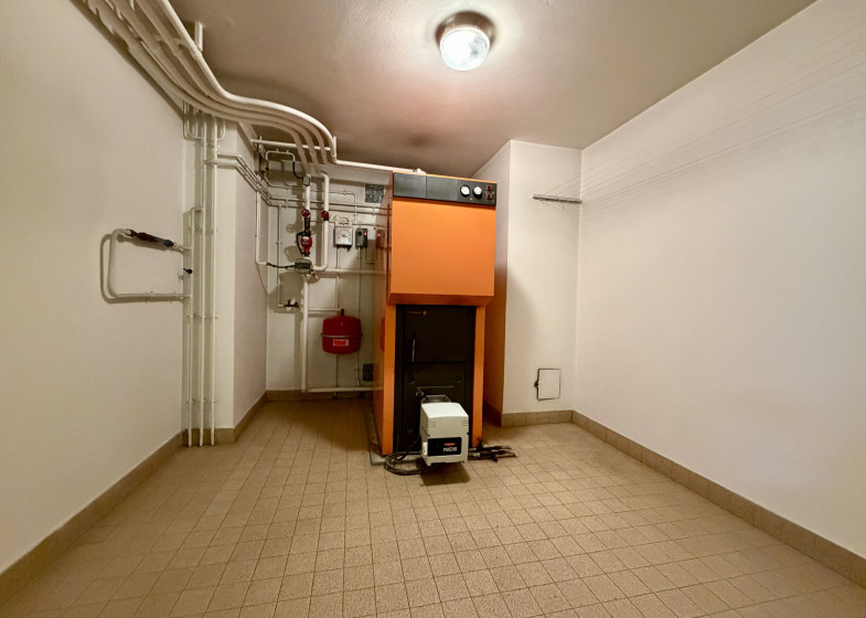 Maison T4 à vendre à Ayse