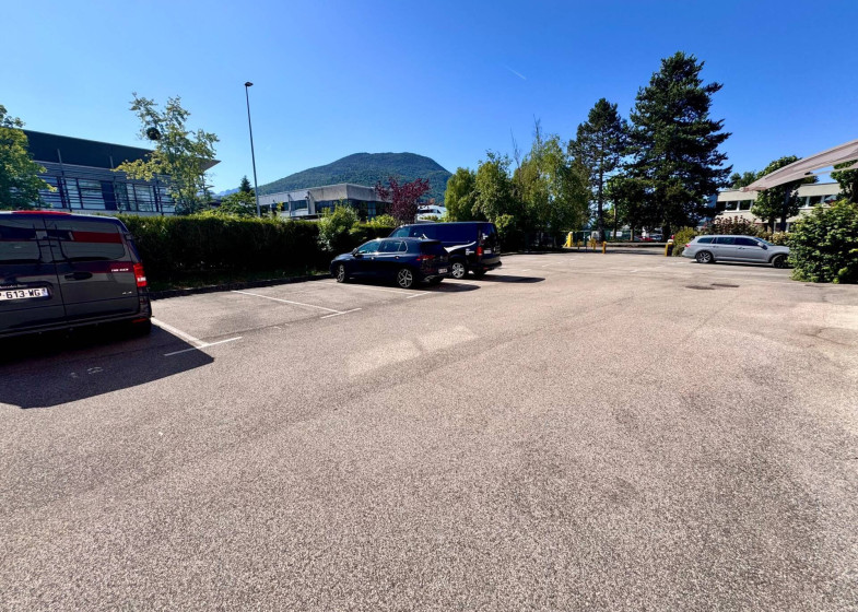 Local à louer à Annecy