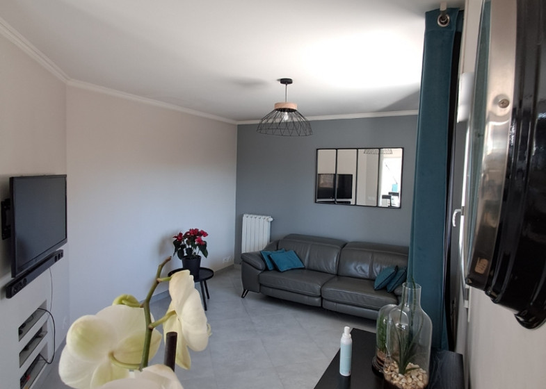 Maison T6 à vendre à Chapeiry