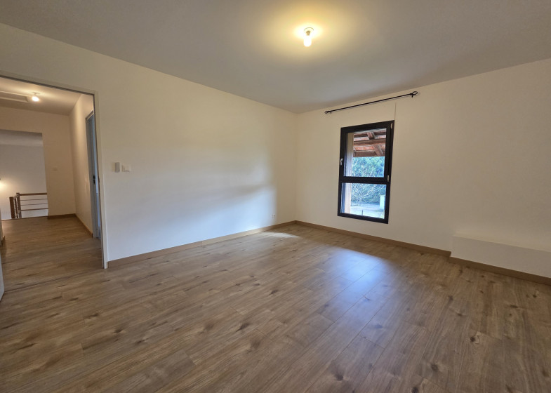 Maison T6 à vendre à Arthaz Pont Notre Dame