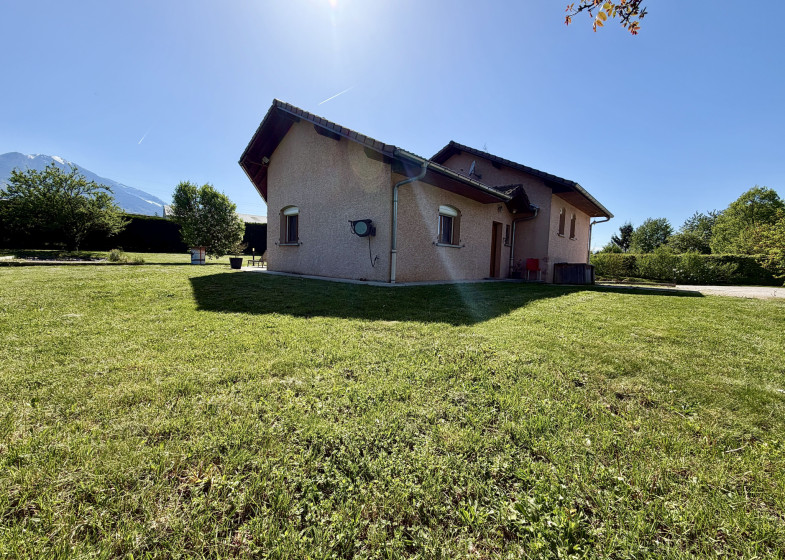 Maison T4 à vendre à Saint Pierre En Faucigny