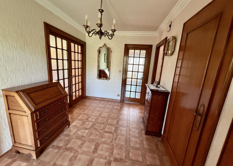 Maison T4 à vendre à Ayse