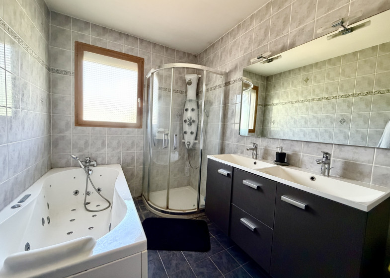 Maison T4 à vendre à Saint Pierre En Faucigny