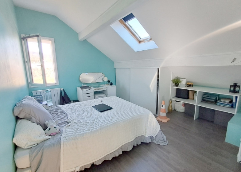 Maison T6 à vendre à Chapeiry