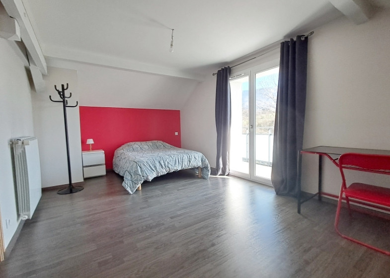 Maison T6 à vendre à Chapeiry
