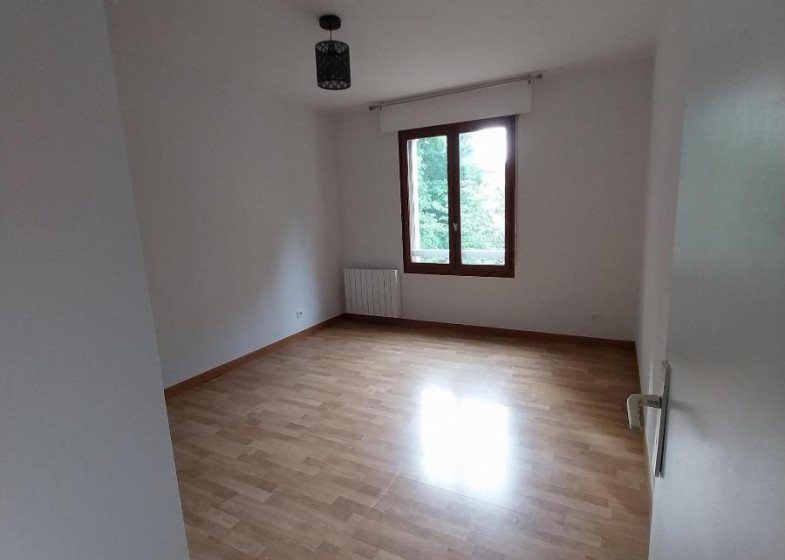 Appartement T3 à louer à Reignier Esery