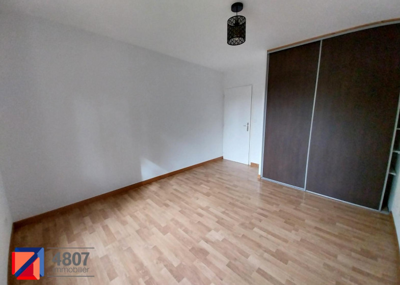 Appartement T3 à louer à Reignier Esery