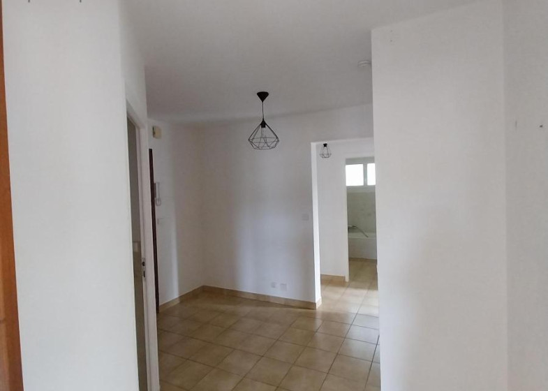Appartement T3 à louer à Reignier Esery