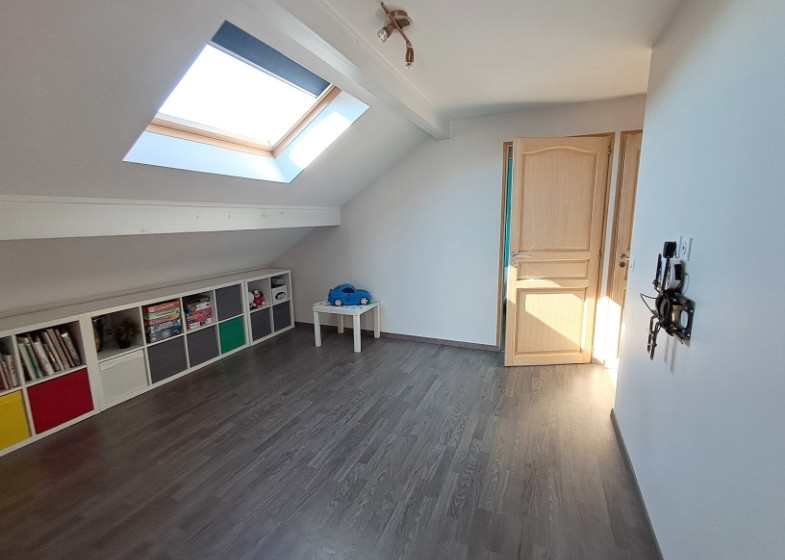 Maison T6 à vendre à Chapeiry
