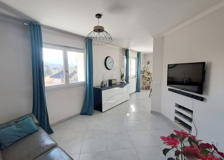 Maison T6 à vendre à Chapeiry