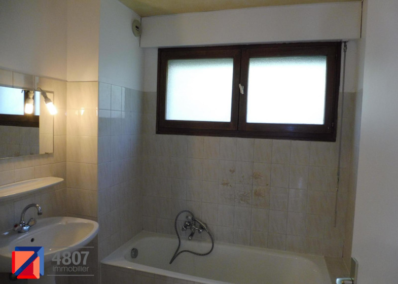 Appartement T3 à louer à Reignier Esery