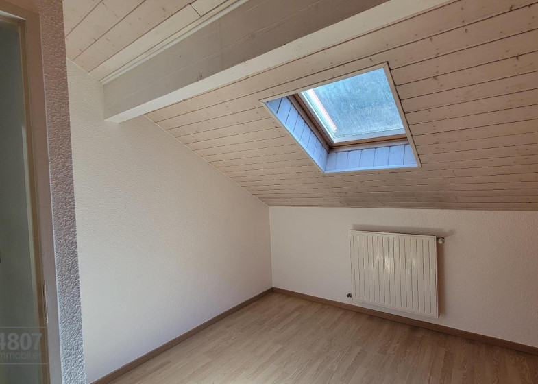 Appartement T6 à louer à Saint Pierre En Faucigny