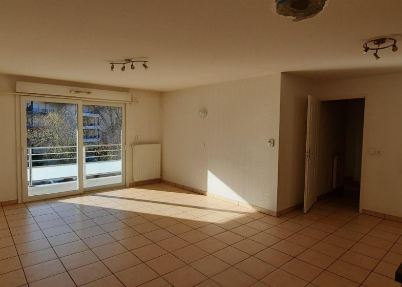 Appartement T3 à louer à Thyez