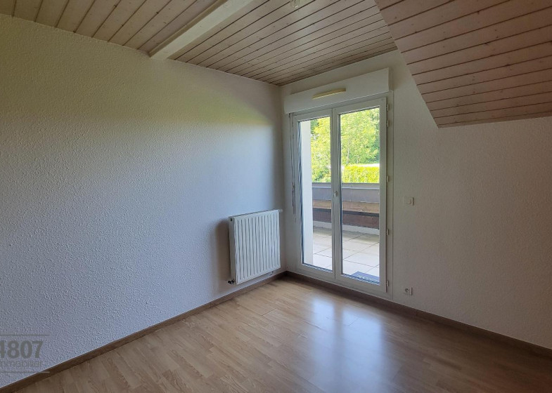 Appartement T6 à louer à Saint Pierre En Faucigny