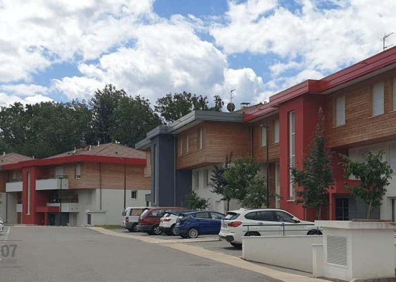 Parking à louer à Contamine Sur Arve