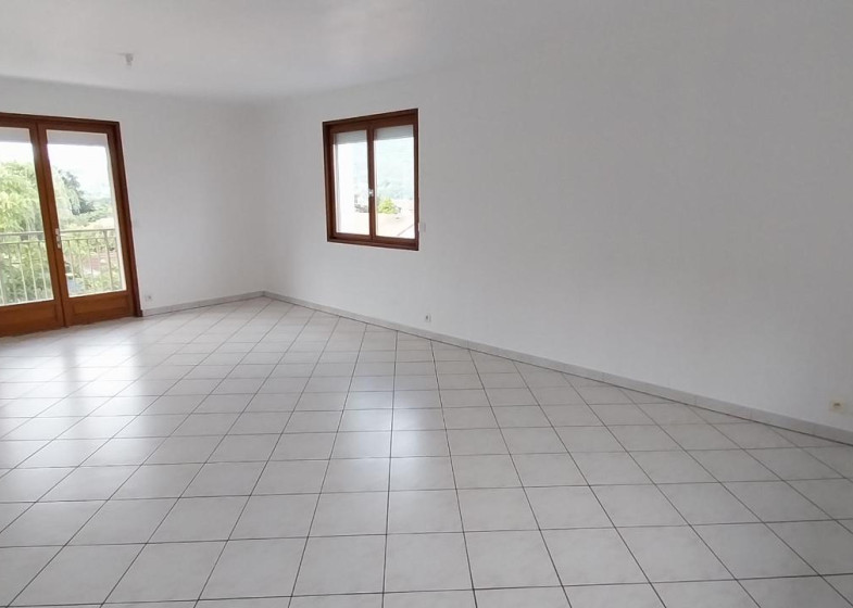 Appartement T4 à louer à Vetraz Monthoux